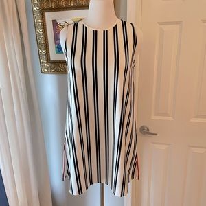 Zara long top. Side slits with orange piping. Black and white. Size Large